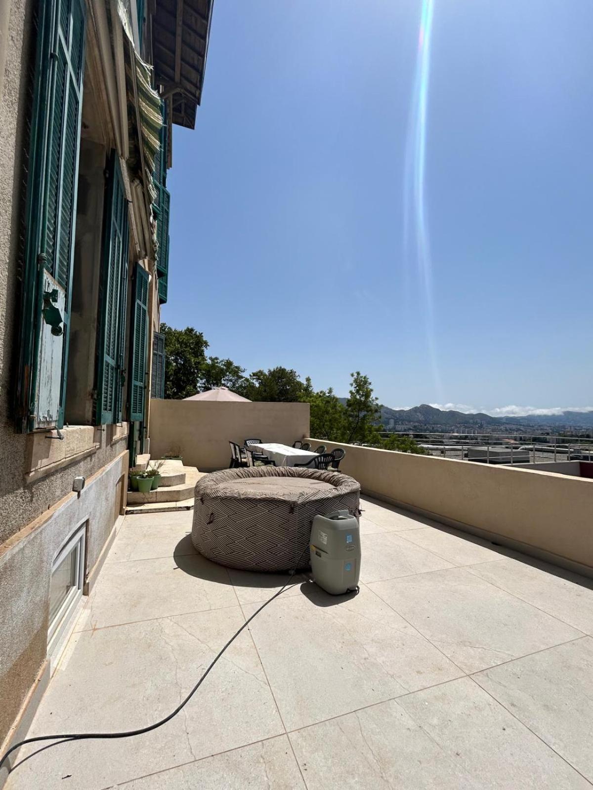 Maisons Detente Jardin, Terrasse Vue Mer Et Spa Marseilles Exterior foto